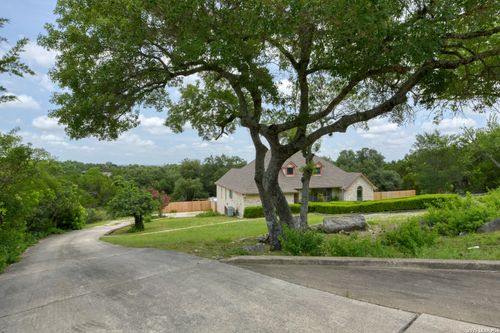 1256 Highland Terrace Dr, Canyon Lake, TX, 78133-5273 | Card Image