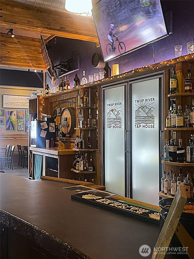 Glass doors behind bar | Image 29