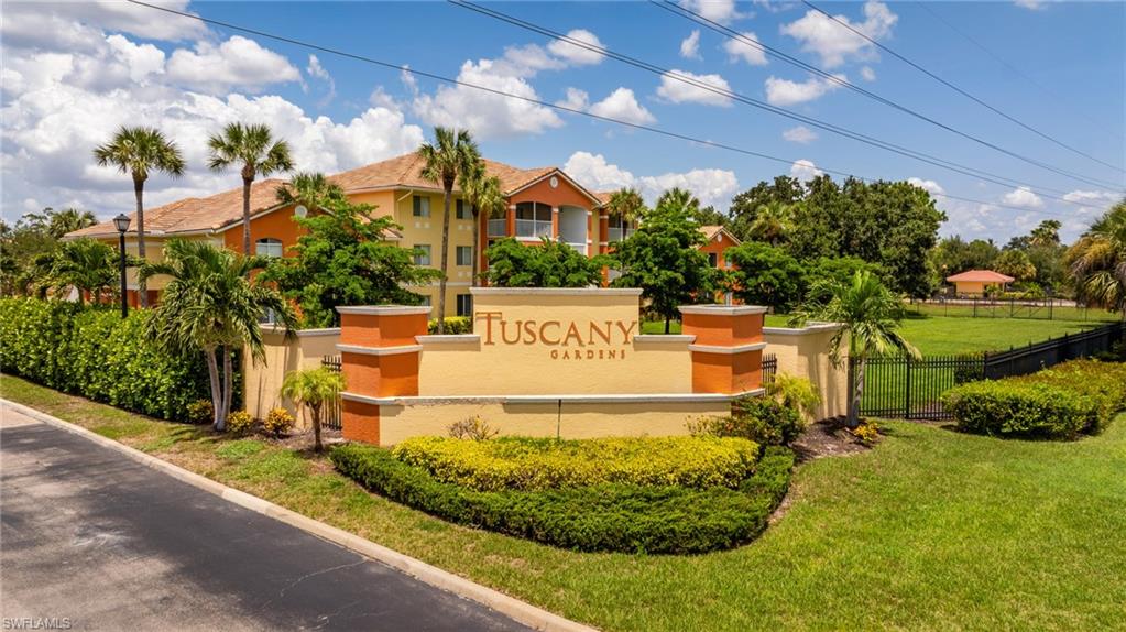 Residential in FORT MYERS 2