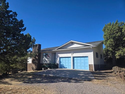 14817 Ash Ct, Weed, CA, 96094-9658 | Card Image