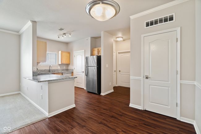 APT-2C - 12926 University Cres, Condo with 1 bedrooms, 1 bathrooms and null parking in Carmel IN | Image 6