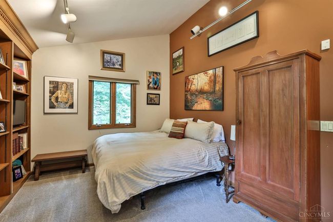9396 Kemper Grove Ln, House other with 4 bedrooms, 4 bathrooms and null parking in Symmes Twp OH | Image 25