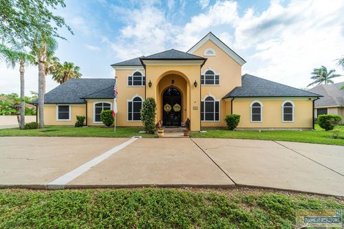 630 Rancho Escondido, Rancho Viejo, TX, 78575-9403 | Card Image