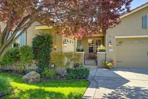 2016 Petruchio Way, Roseville, CA, 95661-3221 | Card Image