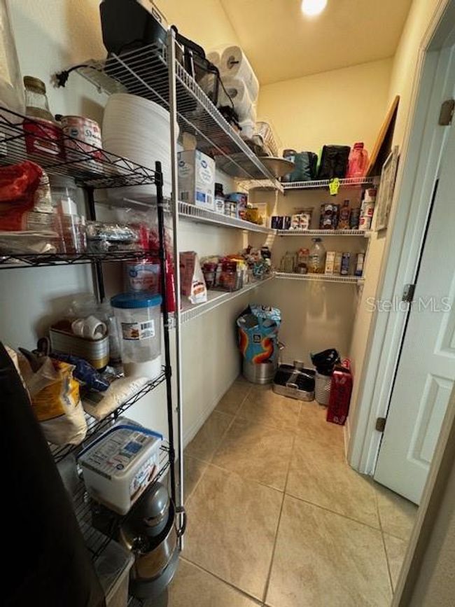 Walking Pantry2 | Image 12