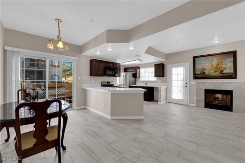 312-2925 Wigwam Pkwy, Henderson, NV, 89074-2872 | Card Image