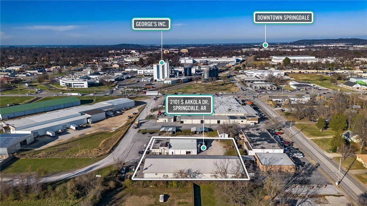2101 S Arkola Dr, Springdale, AR 72764