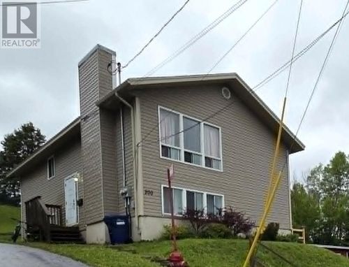200 Country Rd, Corner Brook, NL, A2H4M9 | Card Image