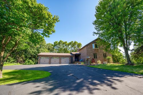 11661 County Road 40 Ne, Spicer, MN, 56288-9507 | Card Image