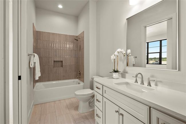 Guest Bath | Image 22