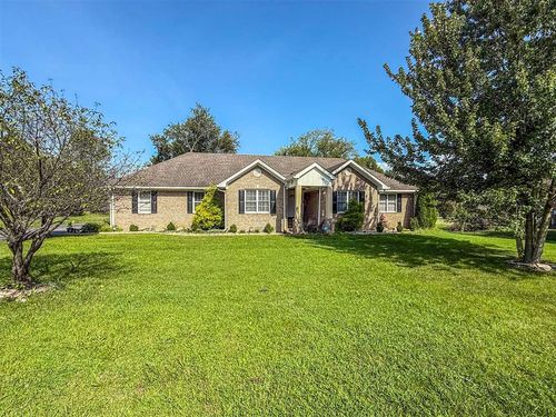 1030 Hidden Springs Dr, Bowling Green, KY, 42104-7598 | Card Image