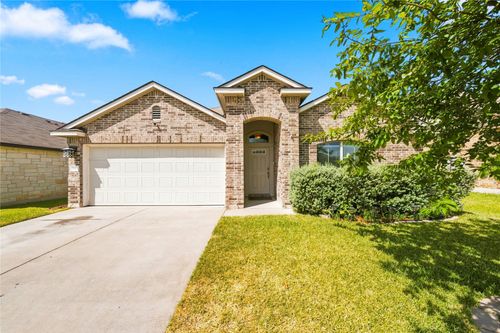 2921 Beutel Rd, Lorena, TX, 76655-2203 | Card Image