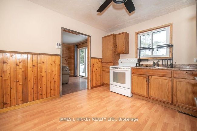 27 Meilleurs Rd, House other with 2 bedrooms, 1 bathrooms and 4 parking in Deep River ON | Image 6