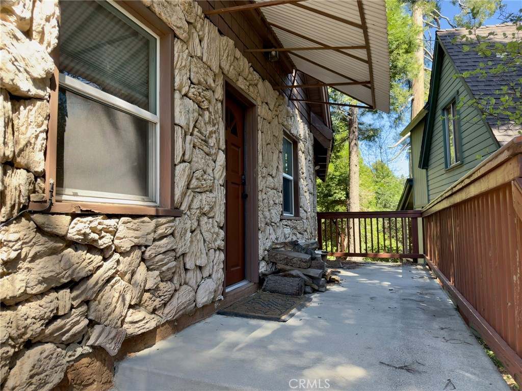 Residential in Lake Arrowhead 4