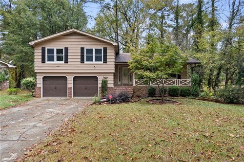 584 River Oak Loop, Lawrenceville, GA, 30044-5651 | Card Image