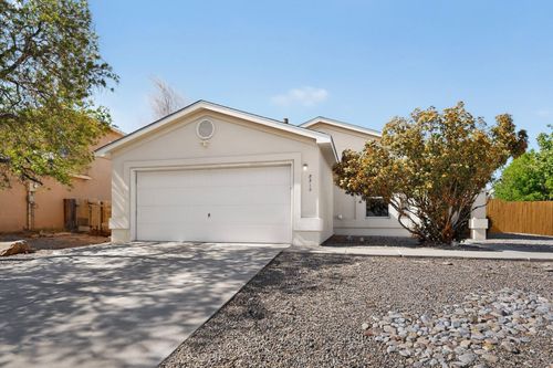 8310 Rancho Paraiso Nw, Albuquerque, NM, 87120-5833 | Card Image