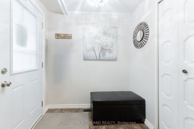 265 Pebble Beach Pky, House other with 2 bedrooms, 2 bathrooms and 2 parking in Grand Bend ON | Image 9