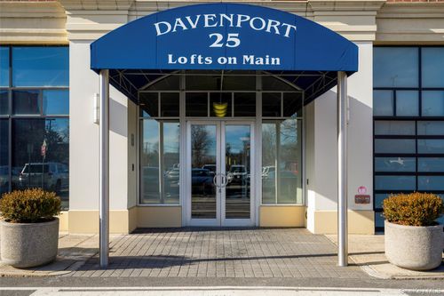 505-25 Leroy Pl, New Rochelle, NY, 10805-2866 | Card Image