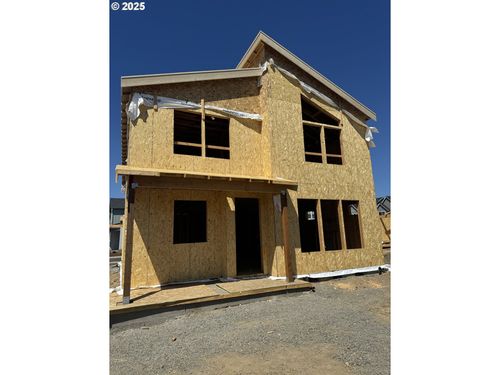 8230 Se Orion Ln, Hillsboro, OR, 97123-5433 | Card Image