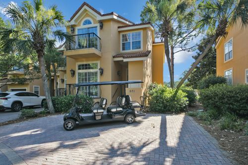 71 Vantage Pt, Miramar Beach, FL, 32550-4864 | Card Image