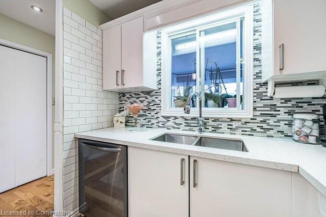 136 Patterson St, House other with 5 bedrooms, 2 bathrooms and 6 parking in Beeton ON | Image 25