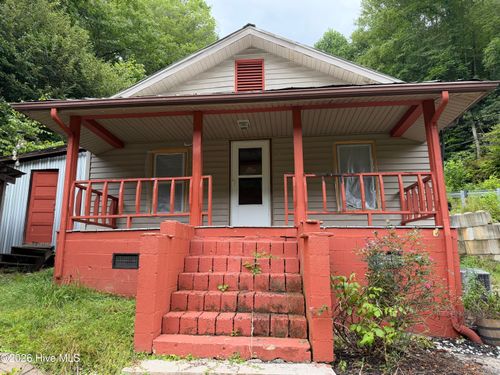6686 Nc Highway 141, Marble, NC, 28905-7702 | Card Image