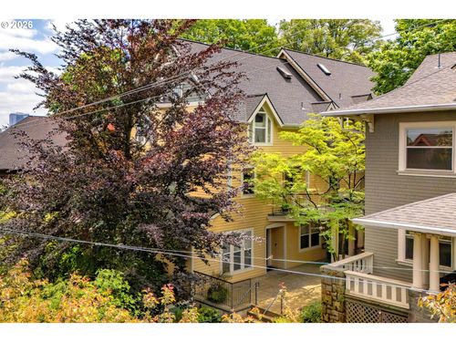 6-2372 Nw Glisan St, Portland, OR, 97210-3483 | Card Image