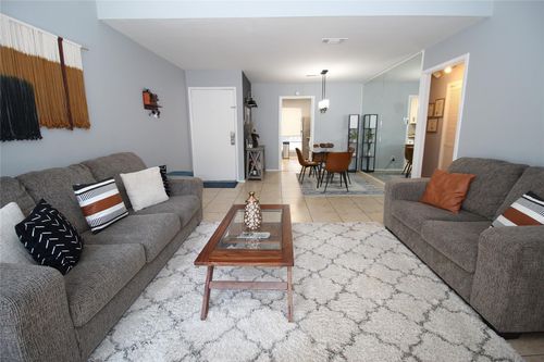 apt-104-9707 Richmond Ave, Houston, TX, 77042-4609 | Card Image