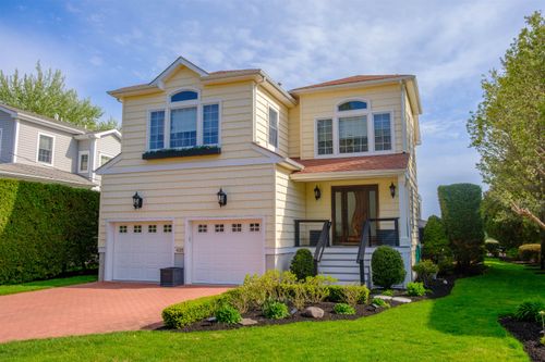 405 Cambridge Avenue, Cape May Point, NJ, 08212 | Card Image