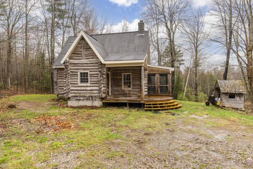 40 Dyer Road, Raymond, ME, 04071 | Card Image