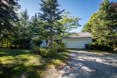 367 Copeland Hill Road, Holden, ME, 04429 | Card Image