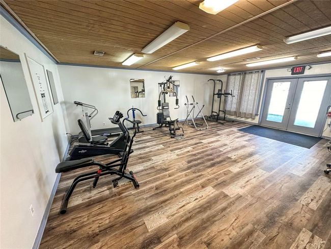 The gym | Image 31