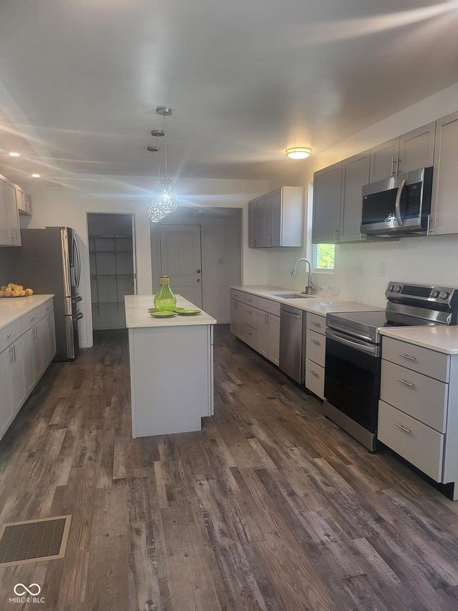 1826 N Dexter St, House other with 5 bedrooms, 4 bathrooms and null parking in Indianapolis IN | Image 6