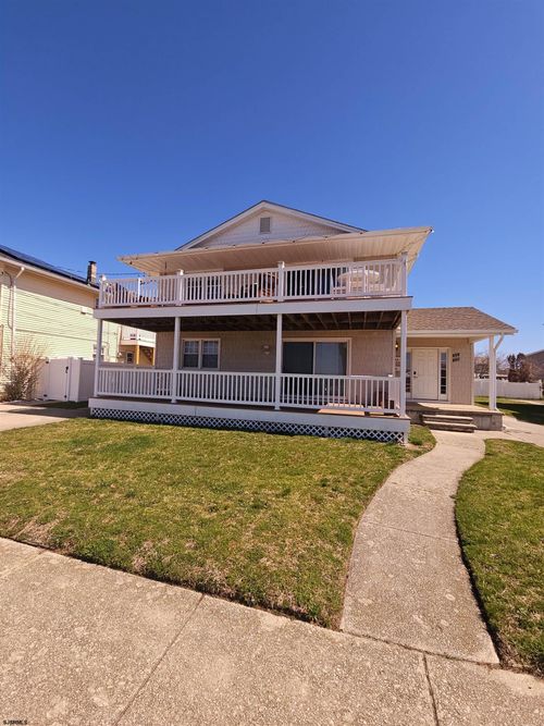 fl-2nd-323 N Lafayette Ave, Ventnor City, NJ, 08406-1024 | Card Image