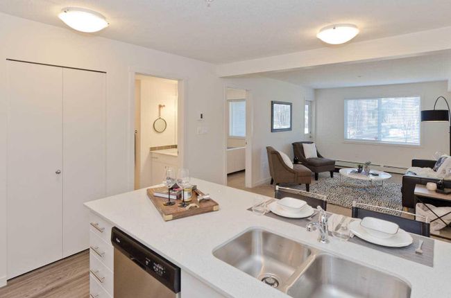 4306 - 181 Skyview Ranch Manor Ne, Condo with 1 bedrooms, 1 bathrooms and 1 parking in Calgary AB | Image 5