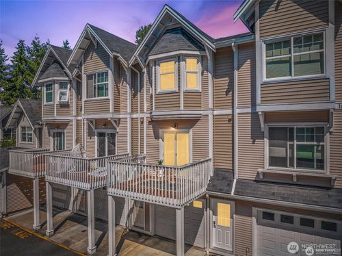 apt-104-16422 Ne 91st St, Redmond, WA, 98052-3019 | Card Image