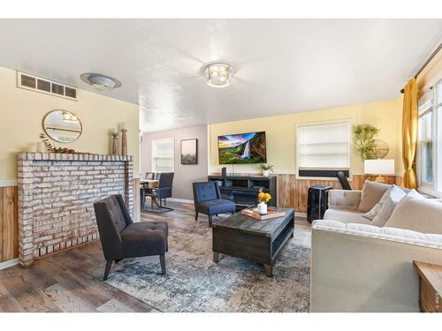 1064 E 1st St, Loveland, CO, 80537-5830 | Card Image