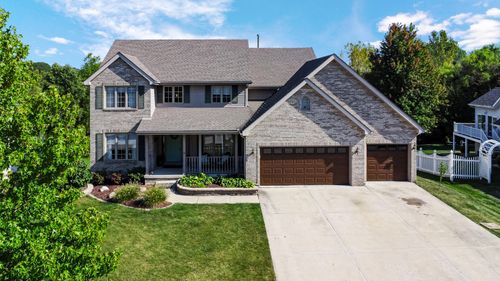 1220 Stillwater Pkwy, Crown Point, IN, 46307-5086 | Card Image