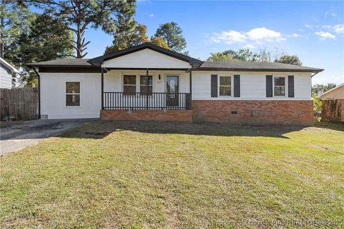 277 Ramona Dr, Fayetteville, NC, 28303-1975 | Card Image