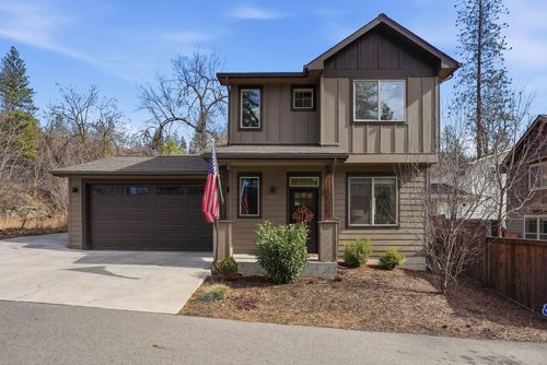 2012 W 15th Ave, Spokane, WA, 99224-4262 | Card Image