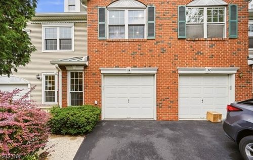 18 Clark Ct, Basking Ridge, NJ, 07920-2981 | Card Image