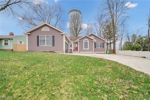 1722 Graham Rd, Silver Lake, OH, 44224-3151 | Card Image