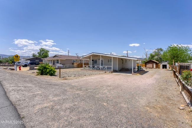190 E Cedar St, House other with 3 bedrooms, 2 bathrooms and 3 parking in Fernley NV | Image 4