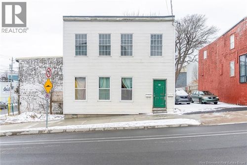 289-291 Charlotte St, Saint John, NB, E2L2K4 | Card Image