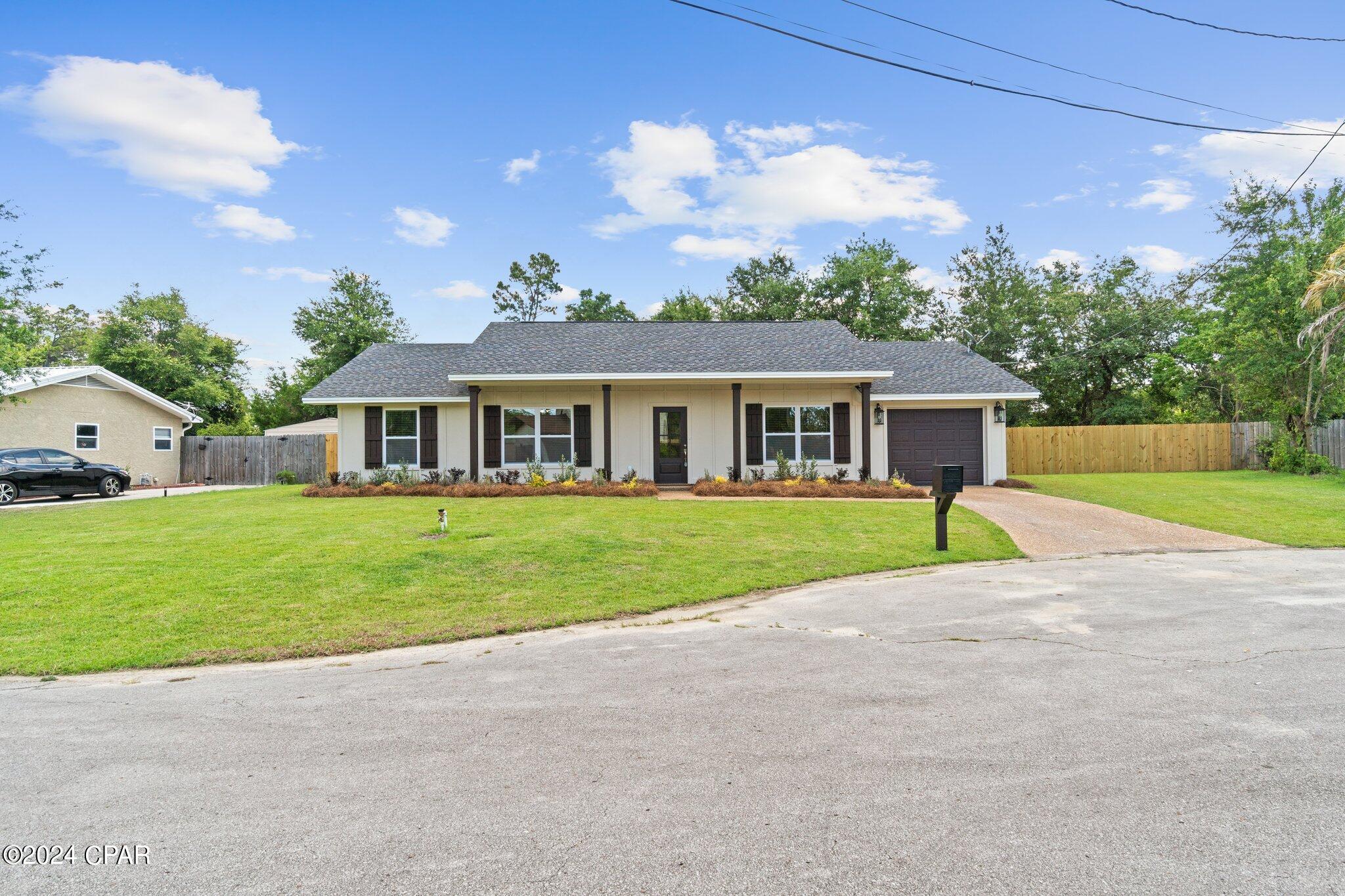 Becora Ct, Panama City, FL 32405