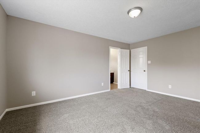 Bedroom 3 also has direct access to secondary bathroom! | Image 29