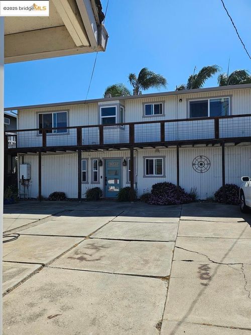 4384 Sandmound Blvd, Oakley, CA, 94561-5037 | Card Image