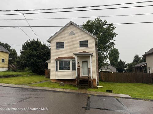 136 Buttonwood St, Jessup, PA, 18434-1216 | Card Image