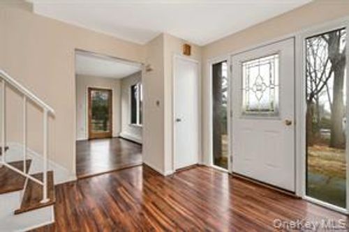 36 Bevin Rd, Northport, NY, 11768-1185 | Card Image