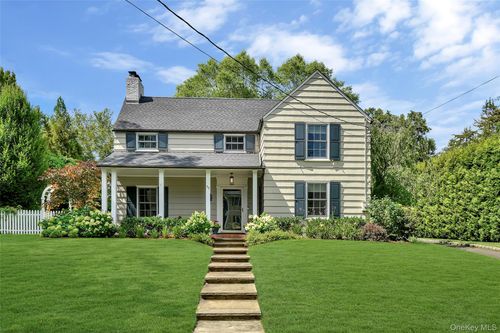 11 Dusenberry Rd, Bronxville, NY, 10708-2403 | Card Image